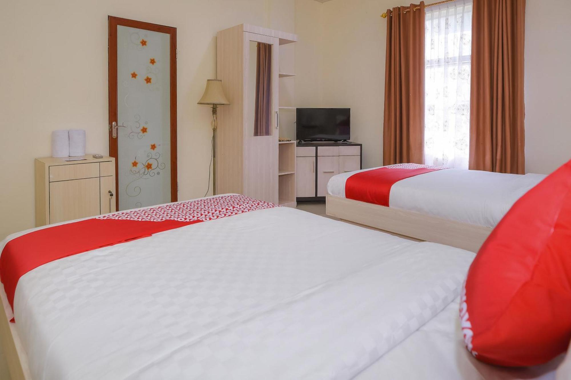 Capital O 854 Ub Caisar Hotel Banda Aceh Exterior photo