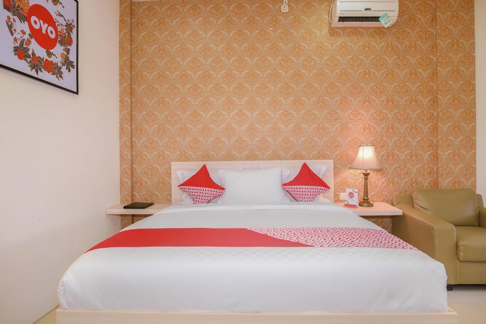 Capital O 854 Ub Caisar Hotel Banda Aceh Exterior photo